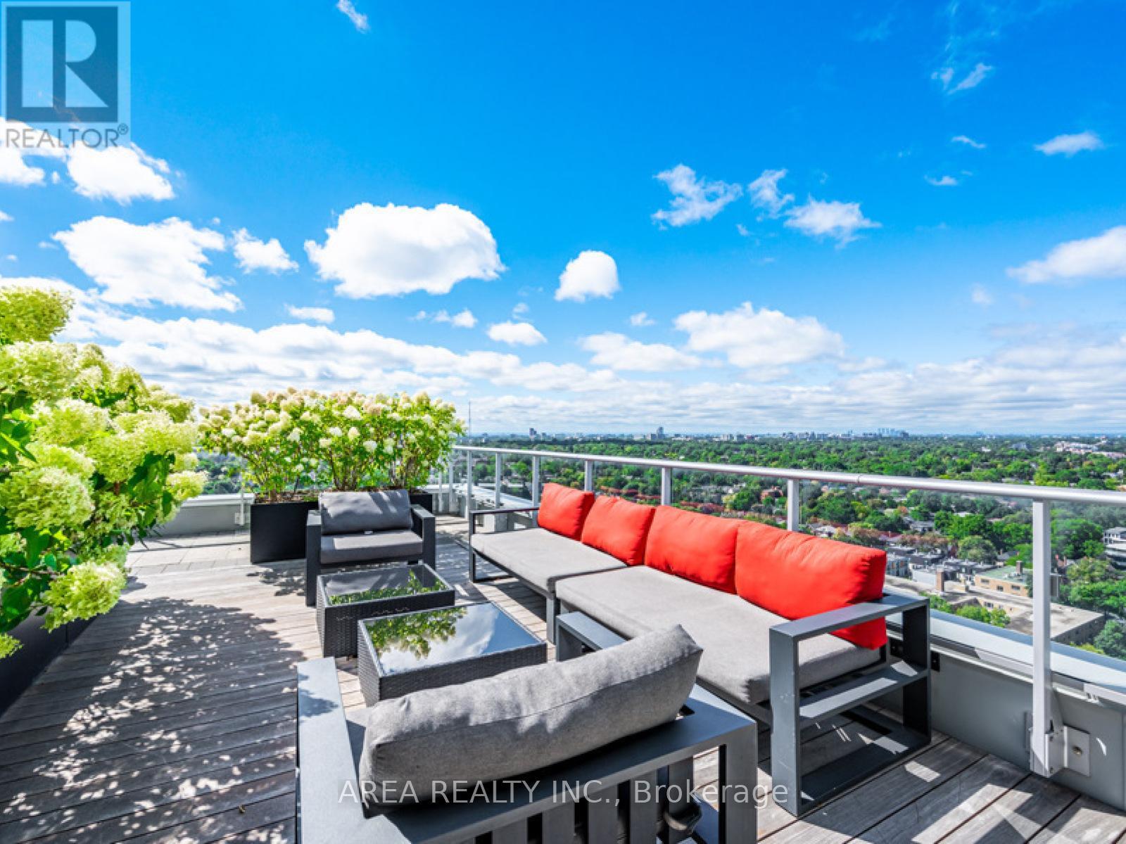 #1910 58 ORCHARD VIEW BOULEVARD - 25