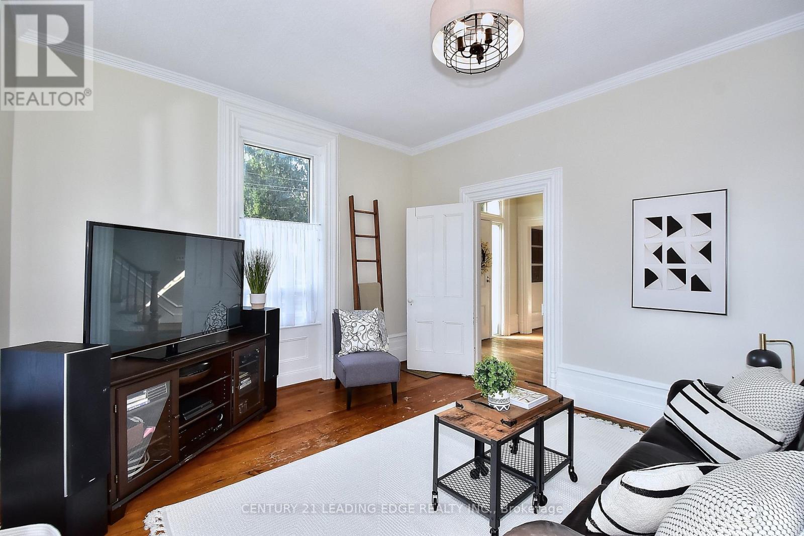 55 BROCK STREET E - 11