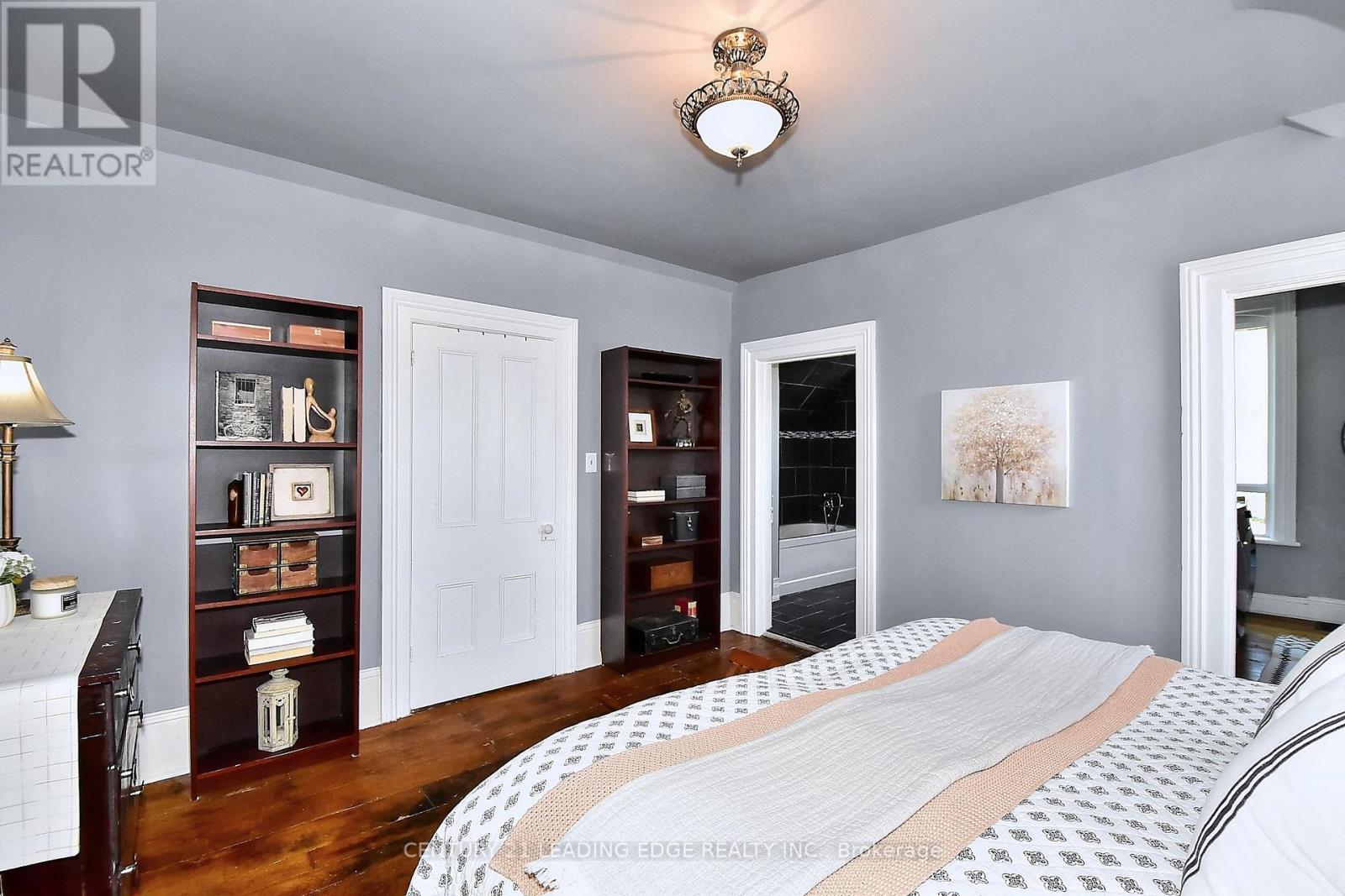 55 BROCK STREET E - 29