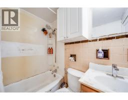 494 Rankin, Windsor, ON N9B2R7 Photo 17