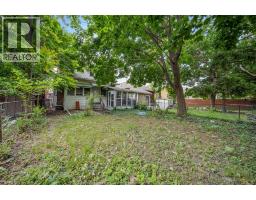 494 Rankin, Windsor, ON N9B2R7 Photo 32