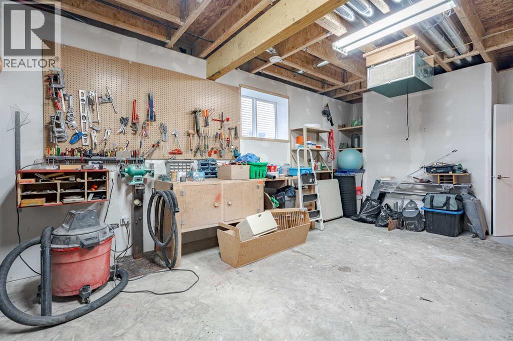 1483 Aldrich Place — photo 36