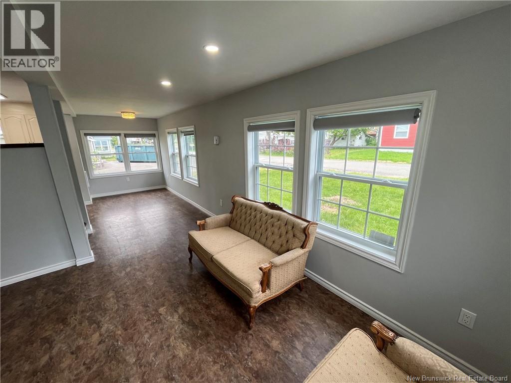 9 Churchill Street - Image 7