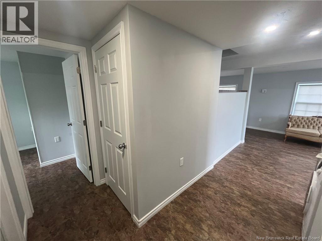 9 Churchill Street - 16