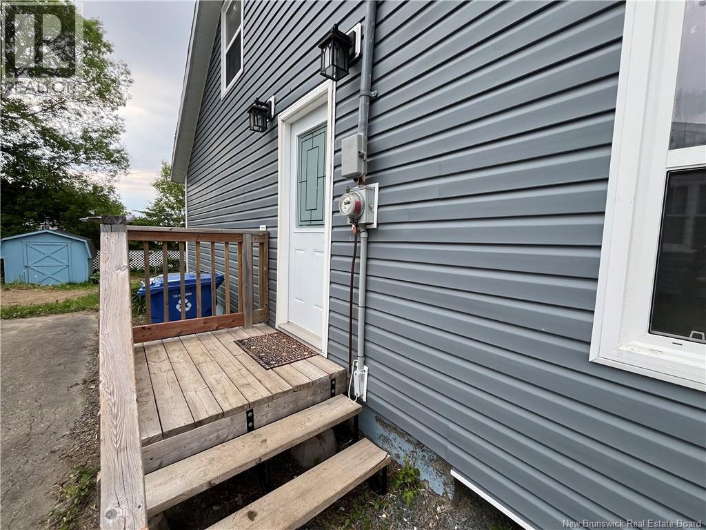 9 Churchill Street - Image 3