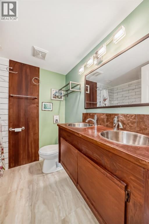 724D Raynard Crescent SE - 23