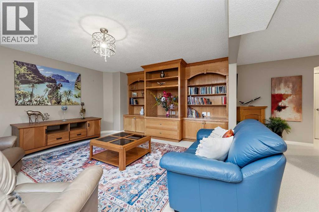 131 Invermere Close — photo 31