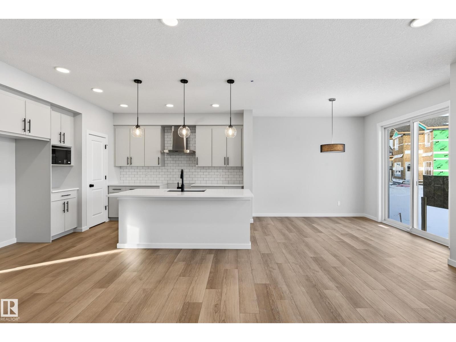2251 194 ST NW - photo 2