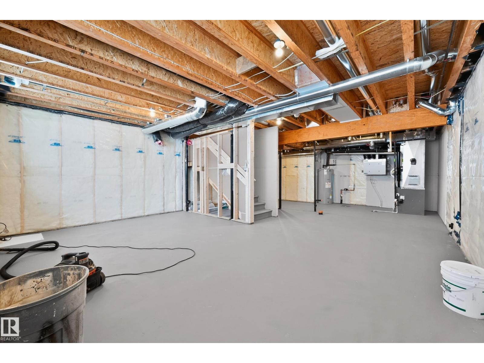 5008 72 ST — photo 37