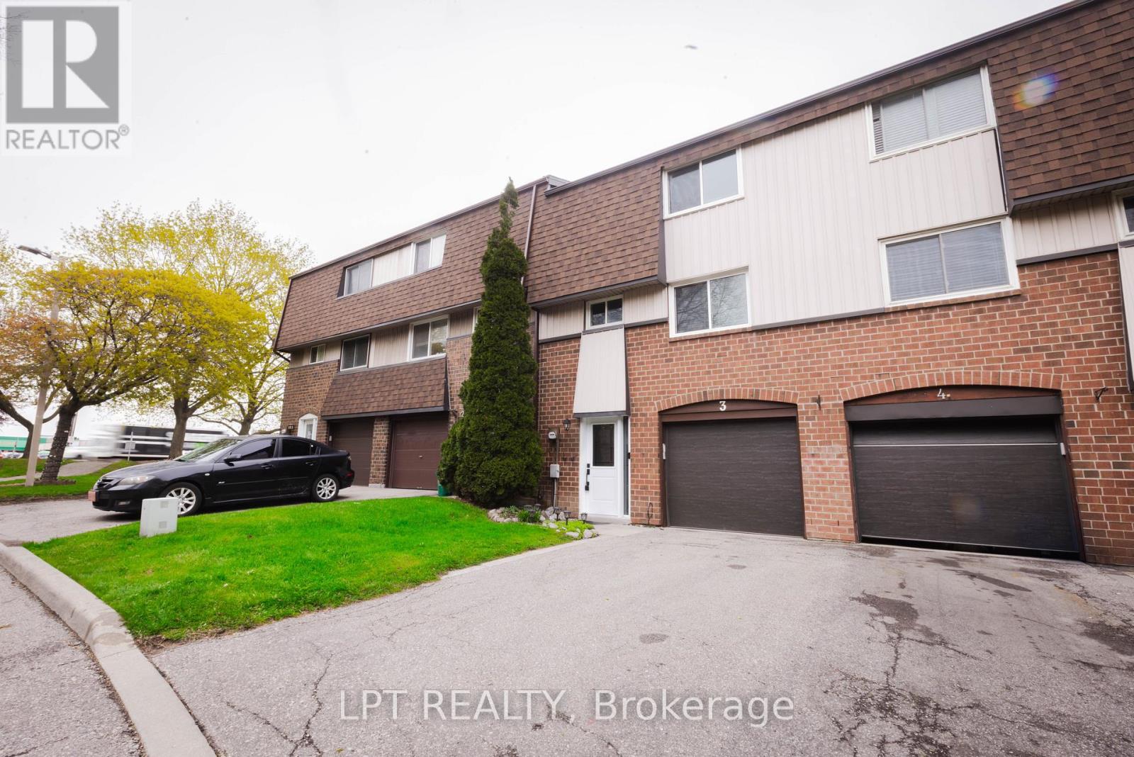 #3 318 LAURIER AVENUE - 20