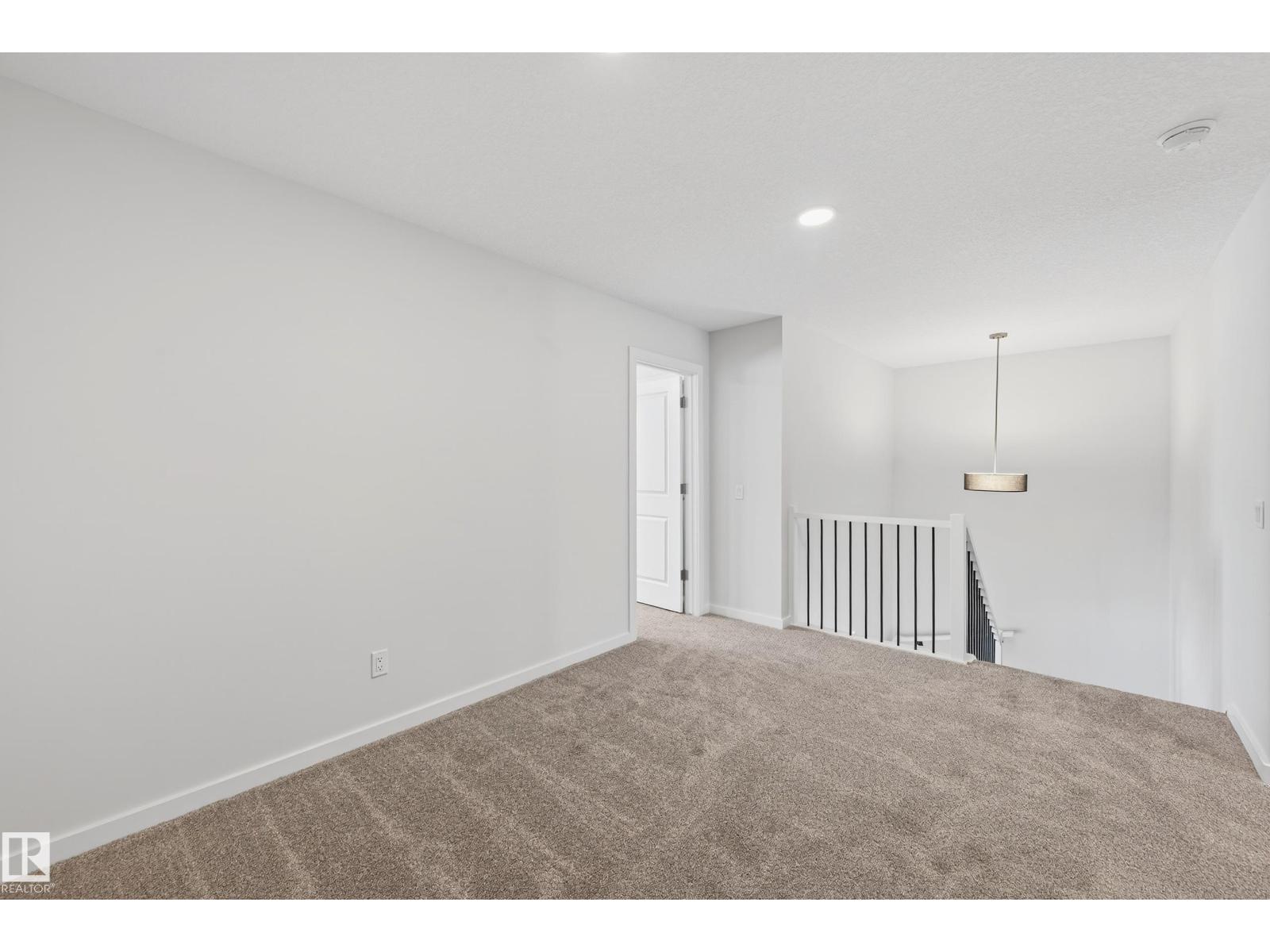 5008 72 ST — photo 23