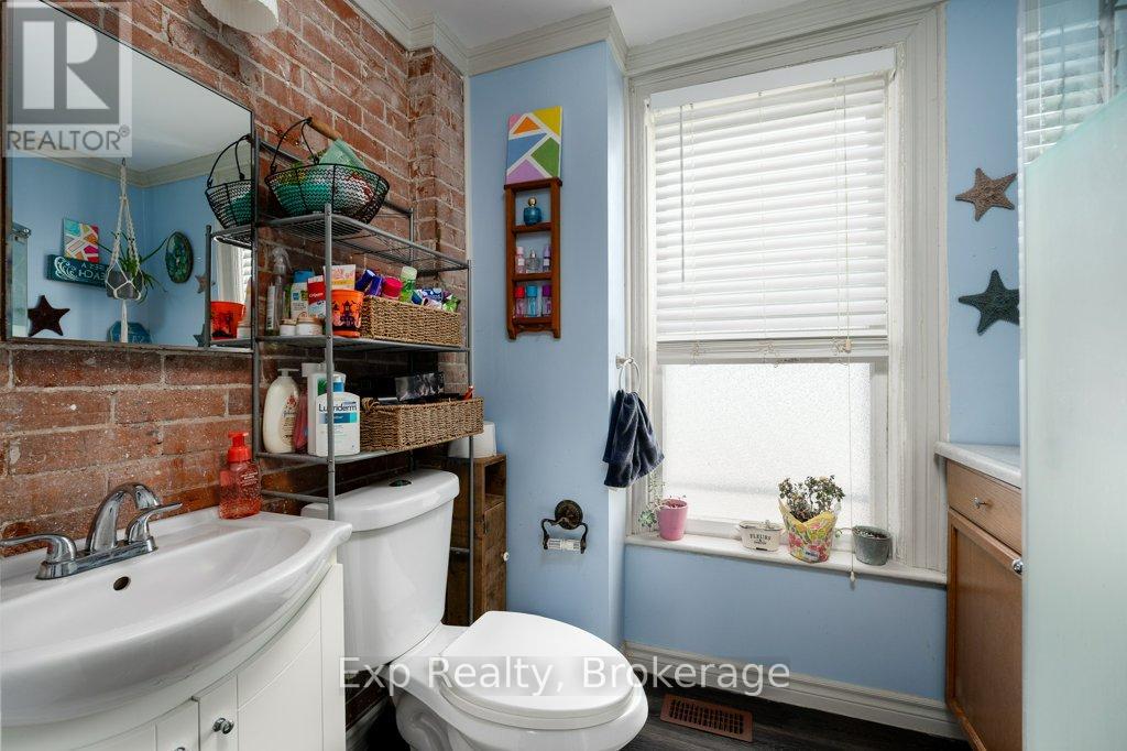 127 GREEN STREET - 22