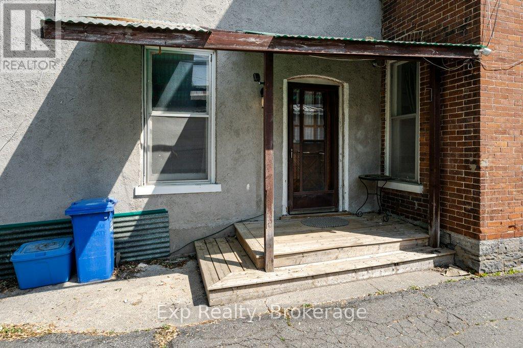 127 GREEN STREET - 30