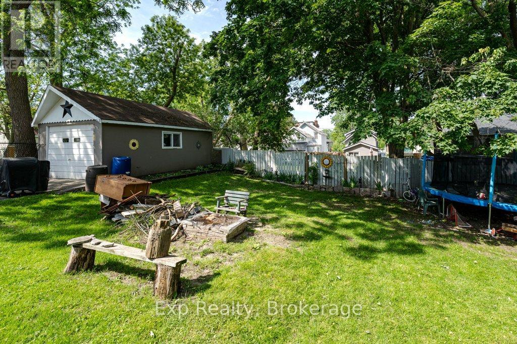 127 GREEN STREET - 35