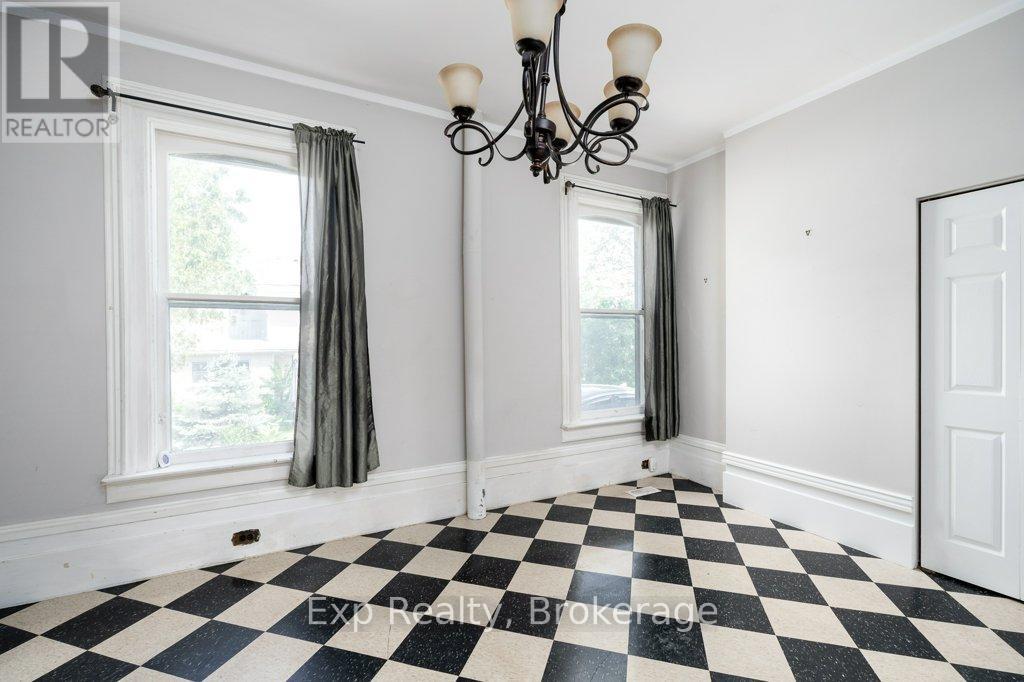 127 GREEN STREET - 9