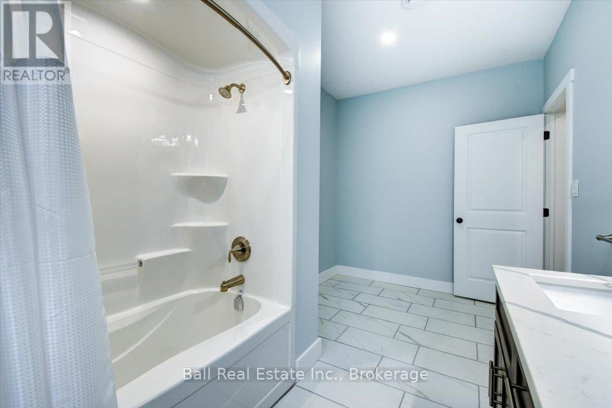 9 WILLIAMS DRIVE - 35