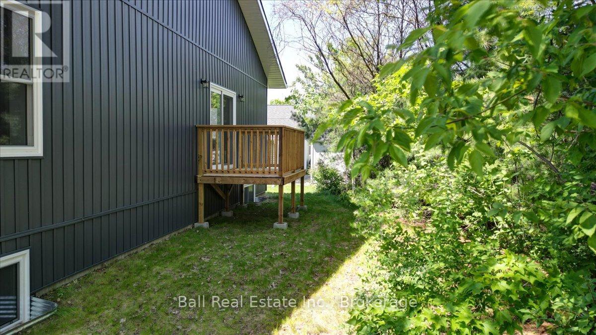 9 WILLIAMS DRIVE - 43