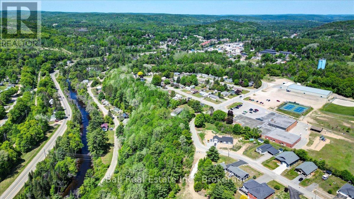 9 WILLIAMS DRIVE - 47
