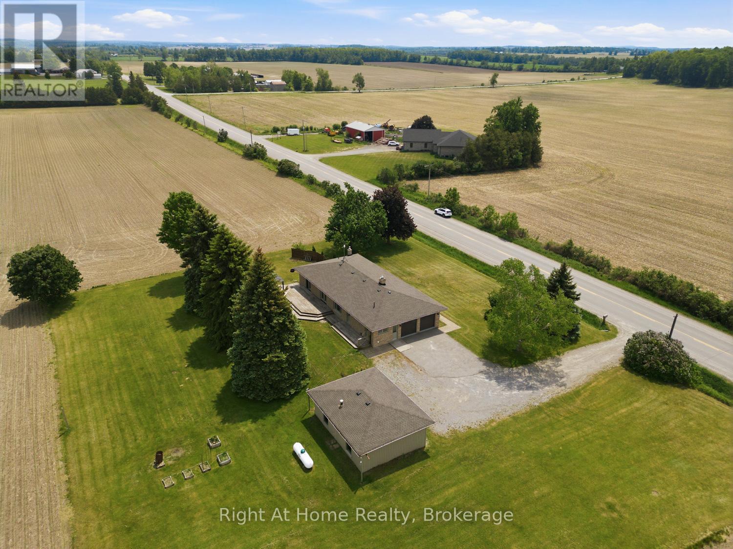 562 JANETVILLE ROAD - 4