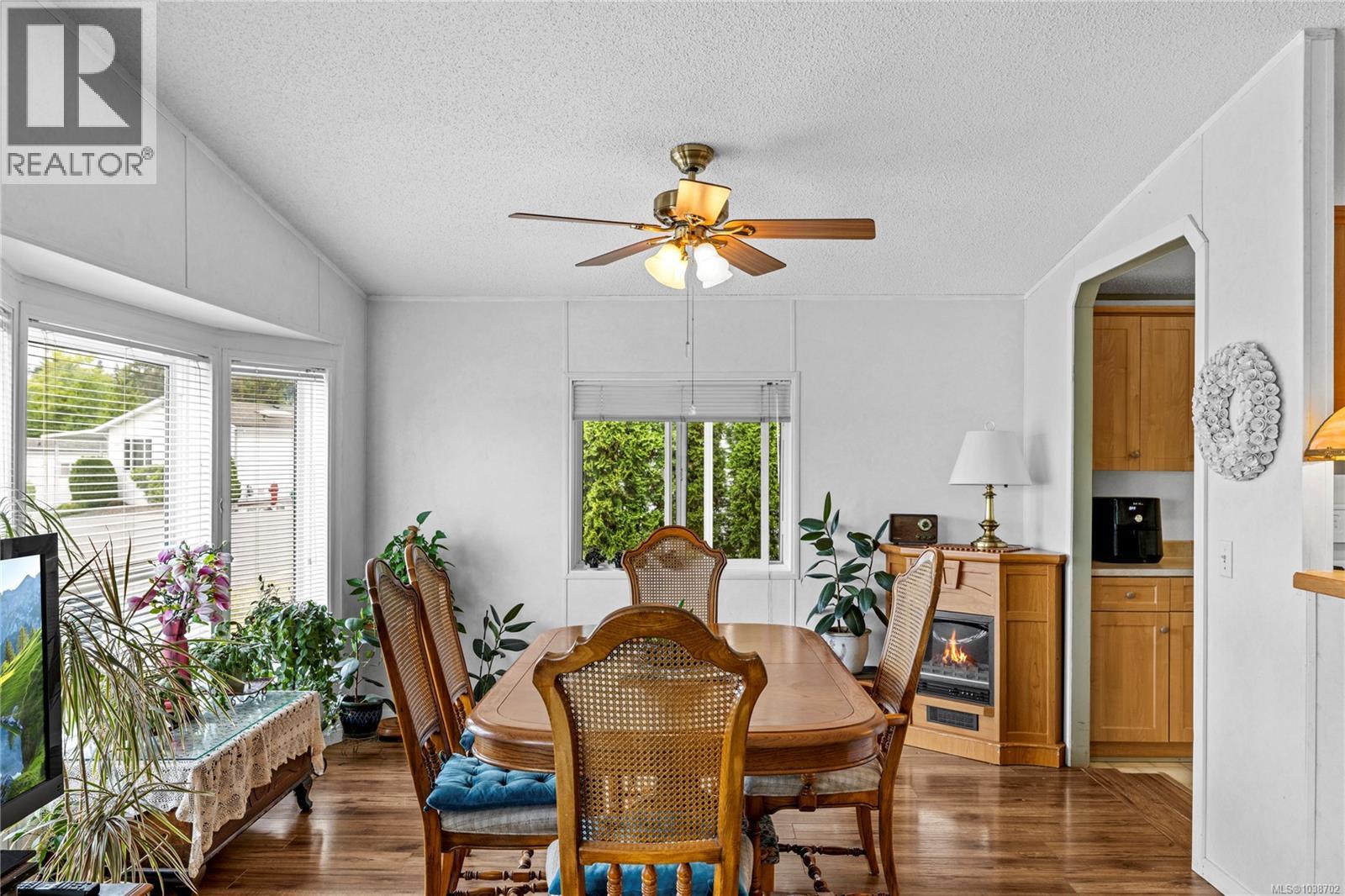 1948 Valley Oak Dr - 9