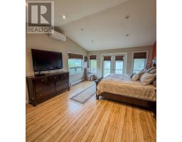 50 Lakeside Drive thumbnail 27