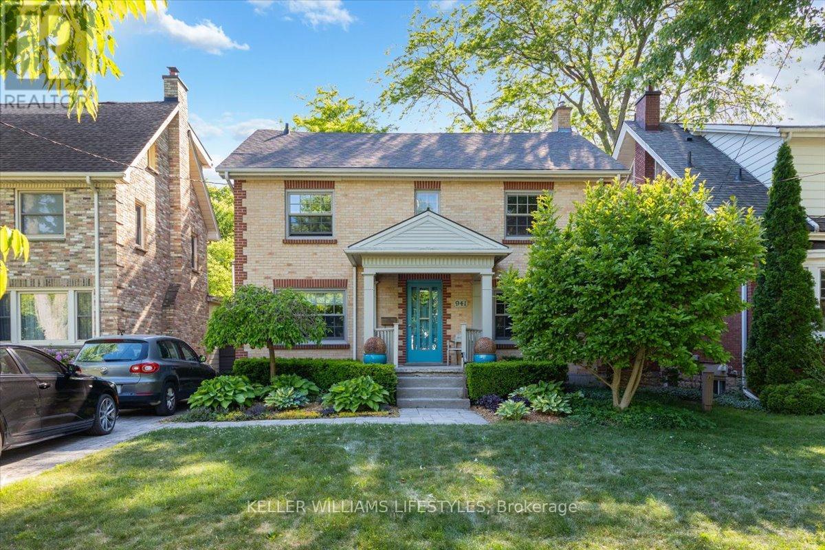 941 WATERLOO STREET - 1
