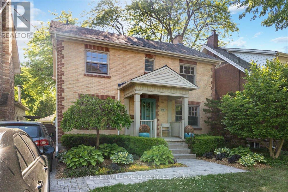 941 WATERLOO STREET - 2