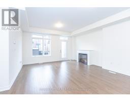 15 Gunton Street, Aurora, ON L4G4A9 Photo 16