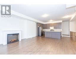 15 Gunton Street, Aurora, ON L4G4A9 Photo 9