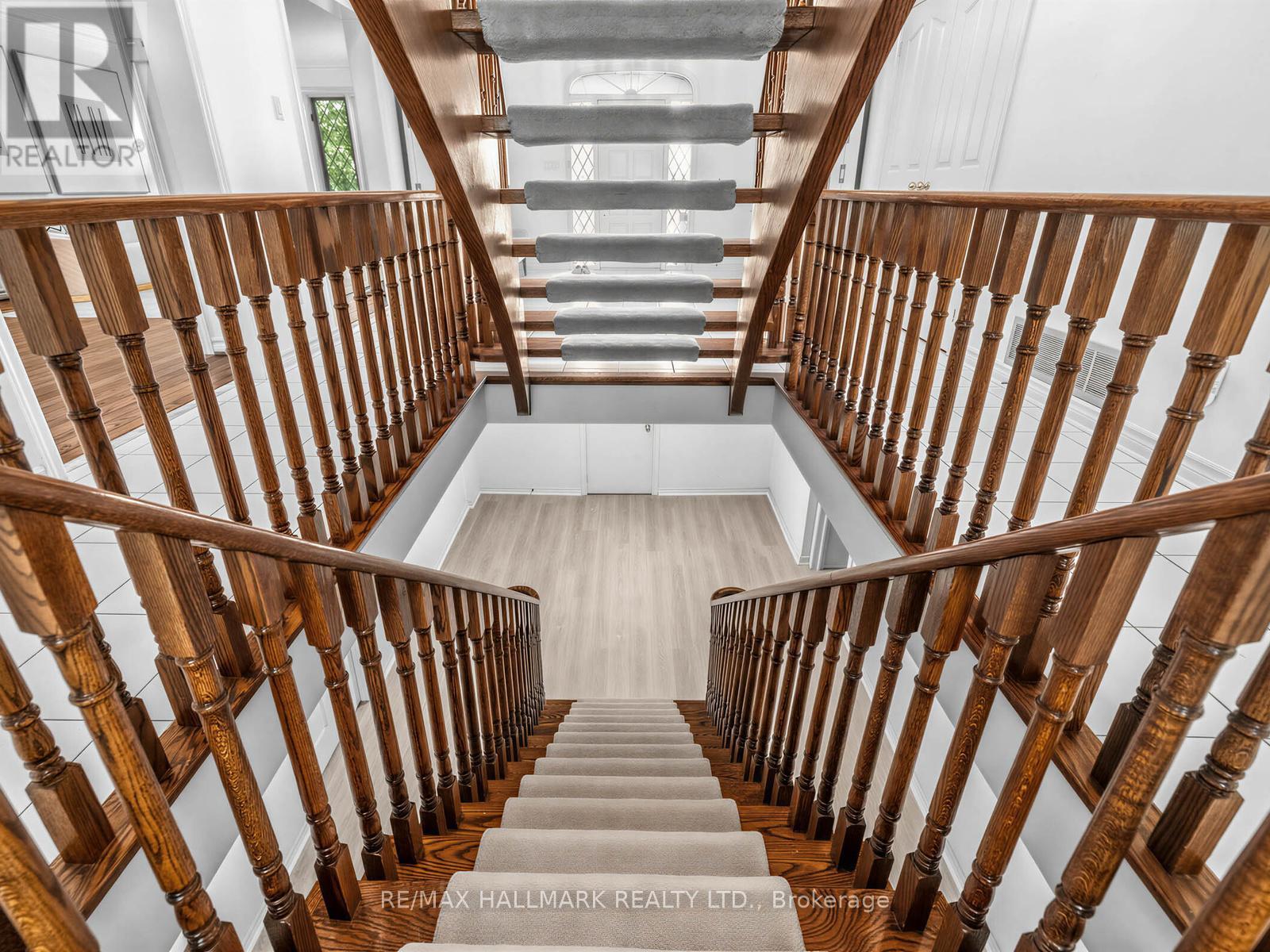 69 KING'S CROSS AVENUE - 32