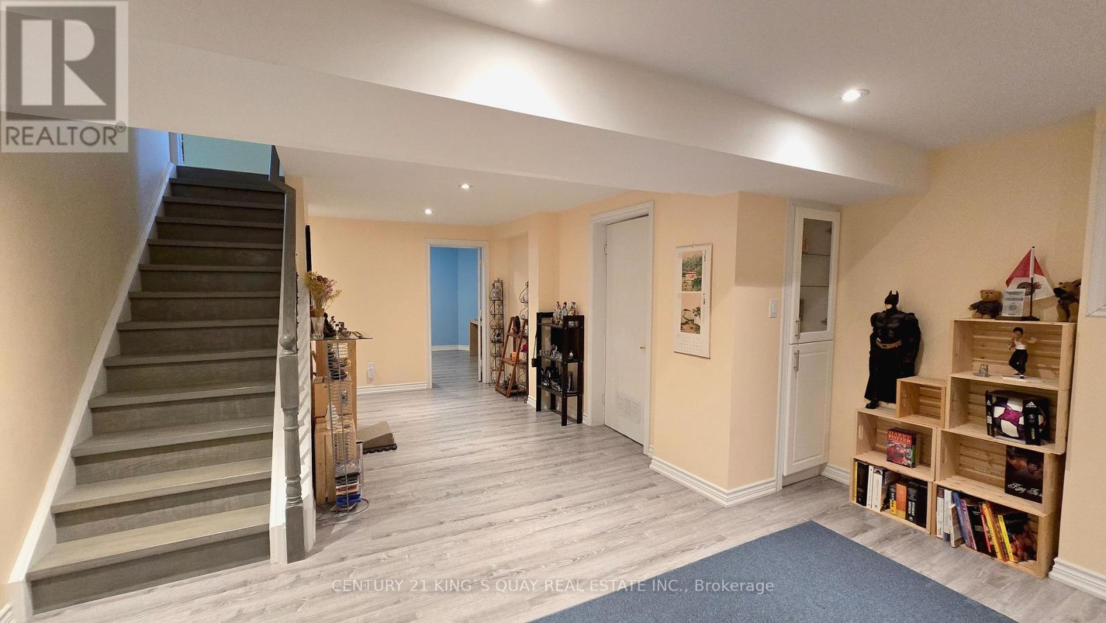 1 OSTICK STREET - 22