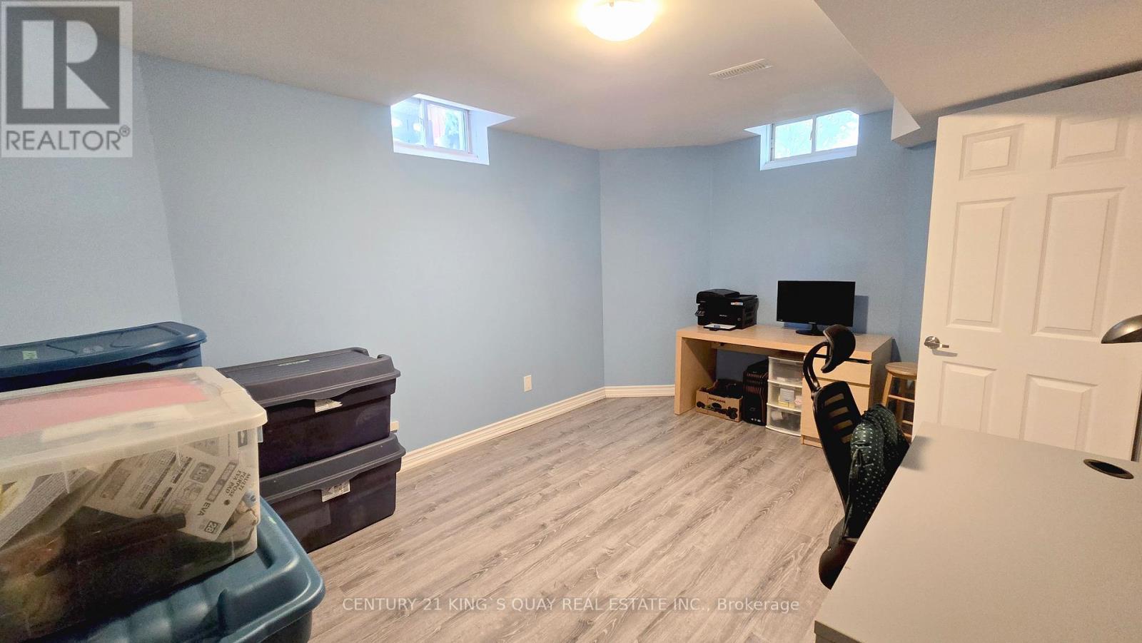 1 OSTICK STREET - 25
