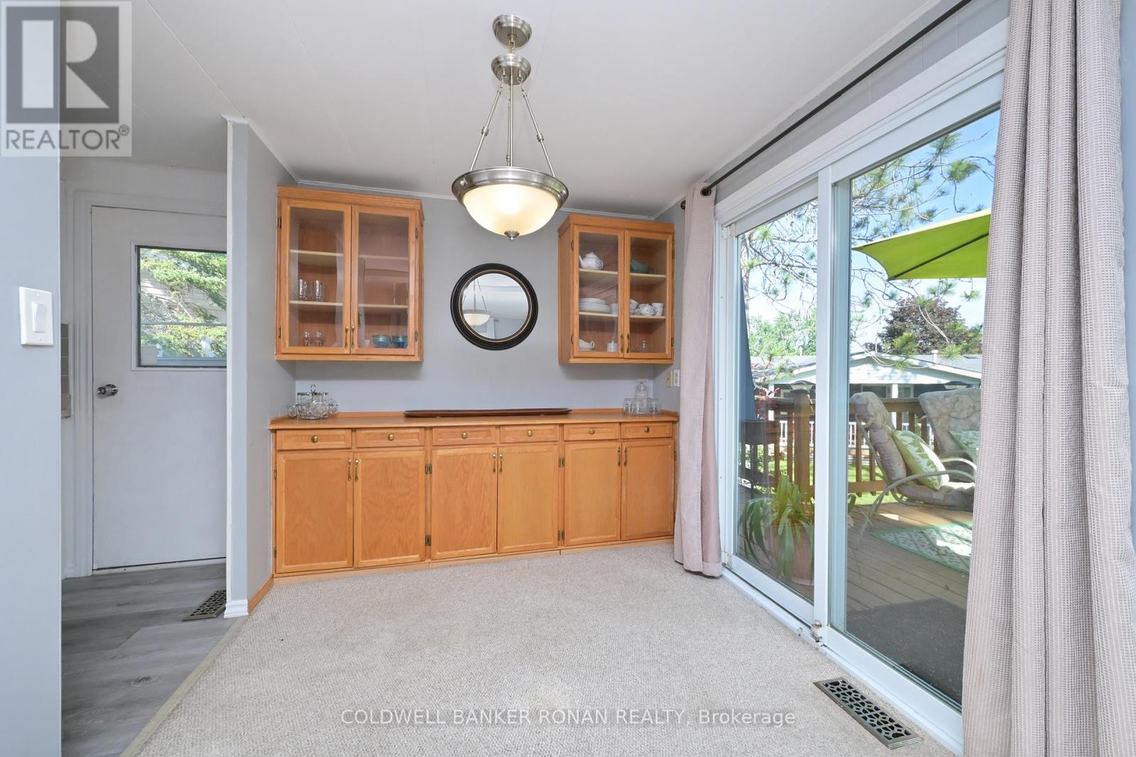 13 HAWTHORNE DRIVE - 8