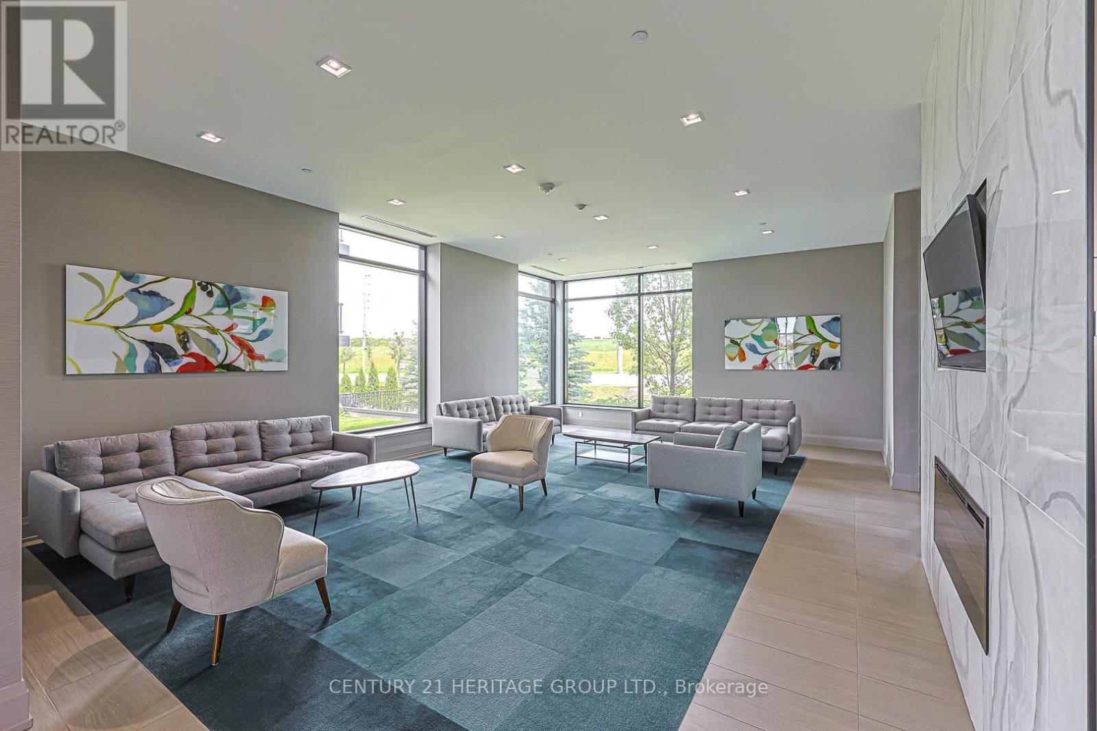 #208 555 WILLIAM GRAHAM DRIVE - 33