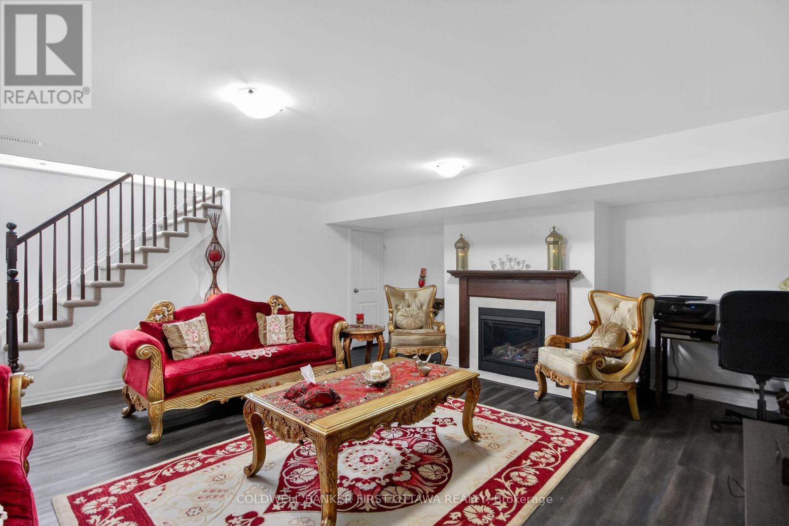 3 Bed, 3 Bath House for Sale in Ottawa – 906 LITTLEROCK STREET, Ottawa – MLS# X13414208 - Image 37