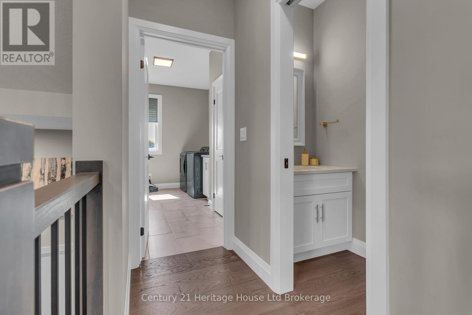 18 THOMPSON COURT - 20