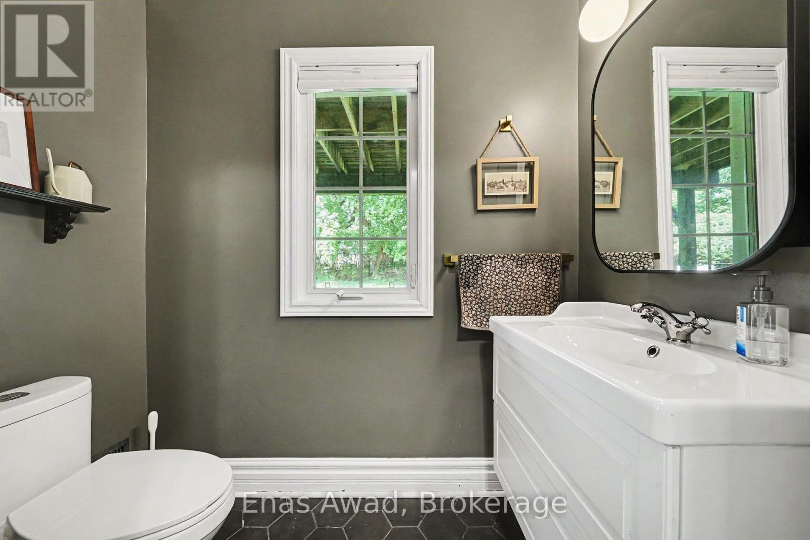 4 Bed, 3 Bath House for Rent in Ottawa – 5441 WEST RIVER DRIVE, Ottawa – MLS# X13414336 - Image 15