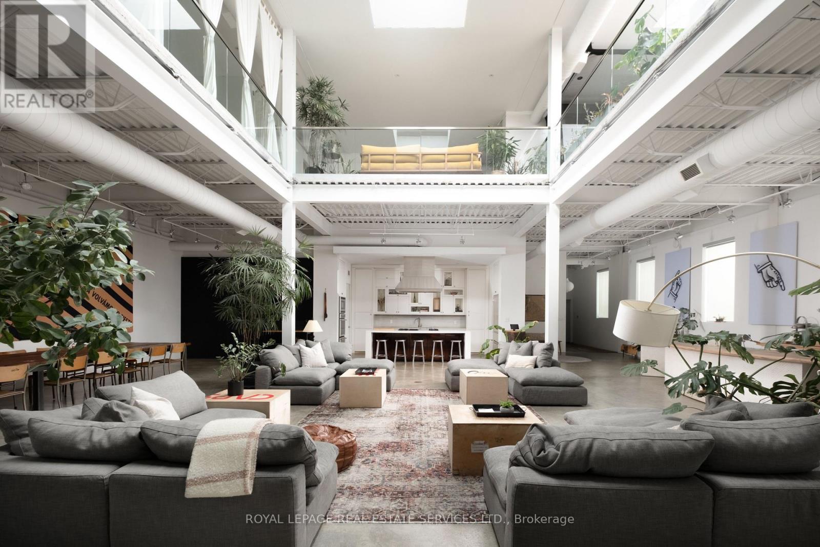 1 ROOF GARDEN LANE - 8