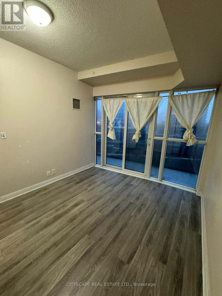 #504 60 ABSOLUTE AVENUE - 6