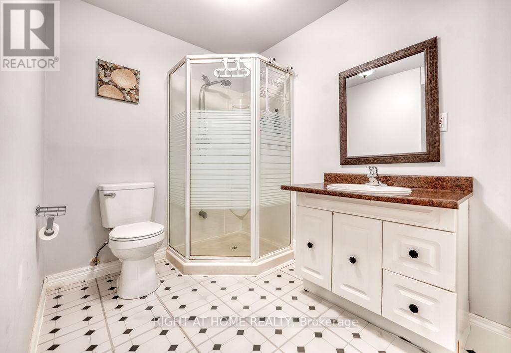 4769 ROSEBUSH ROAD - 44