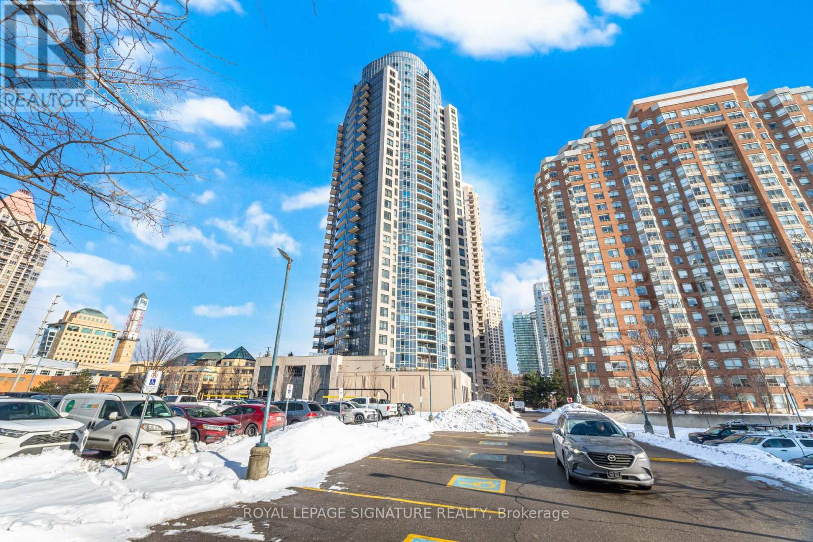 #1402 330 BURNHAMTHORPE ROAD W - 1