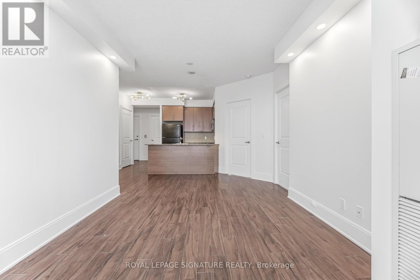 #1402 330 BURNHAMTHORPE ROAD W - 21