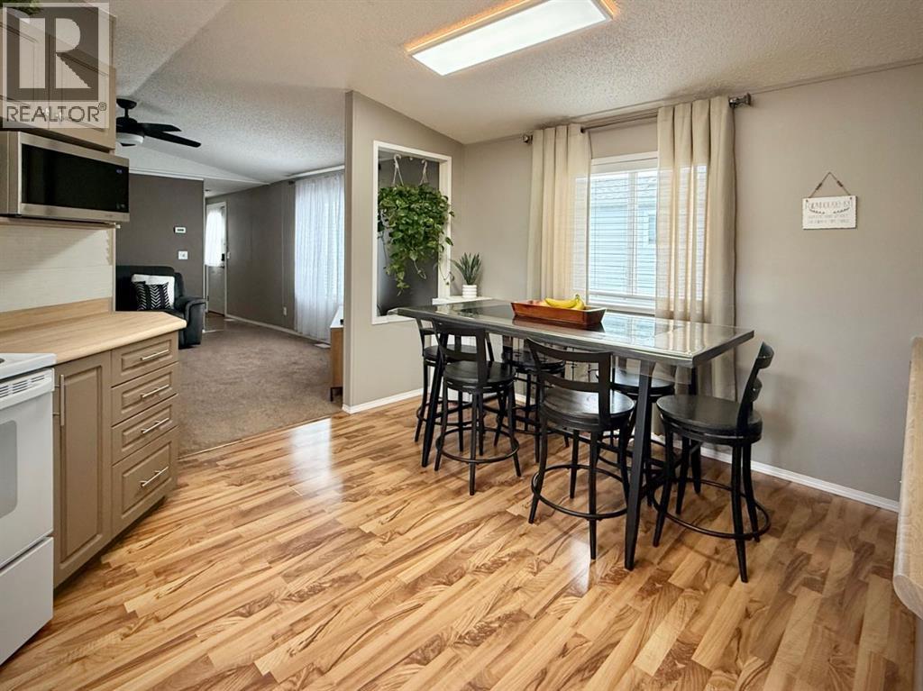 103 Clark Crescent — photo 10