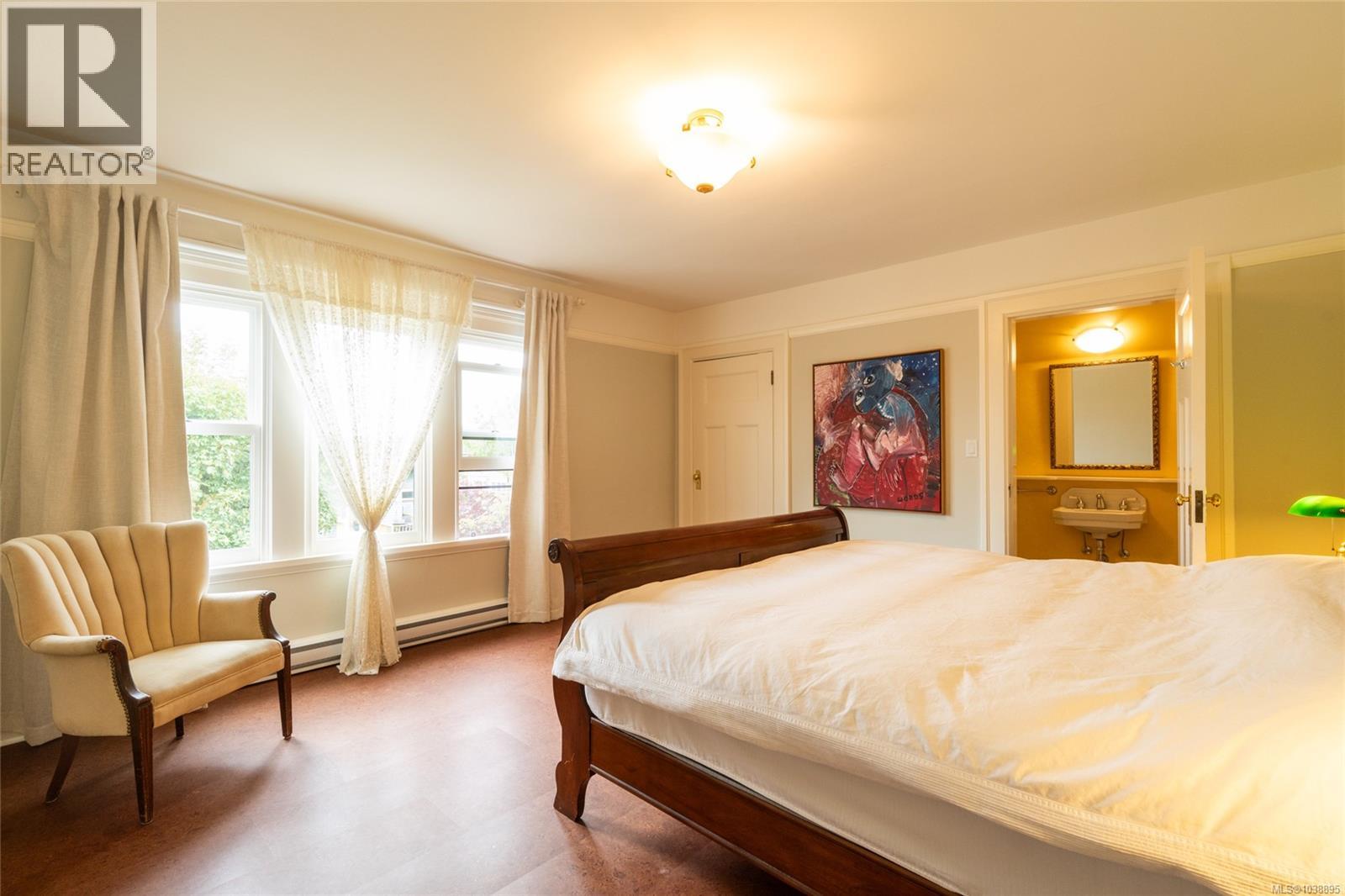71 Linden Ave - 31