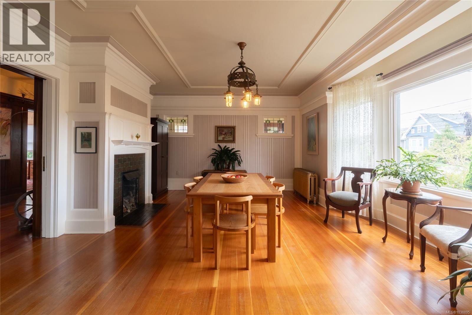 71 Linden Ave - 6