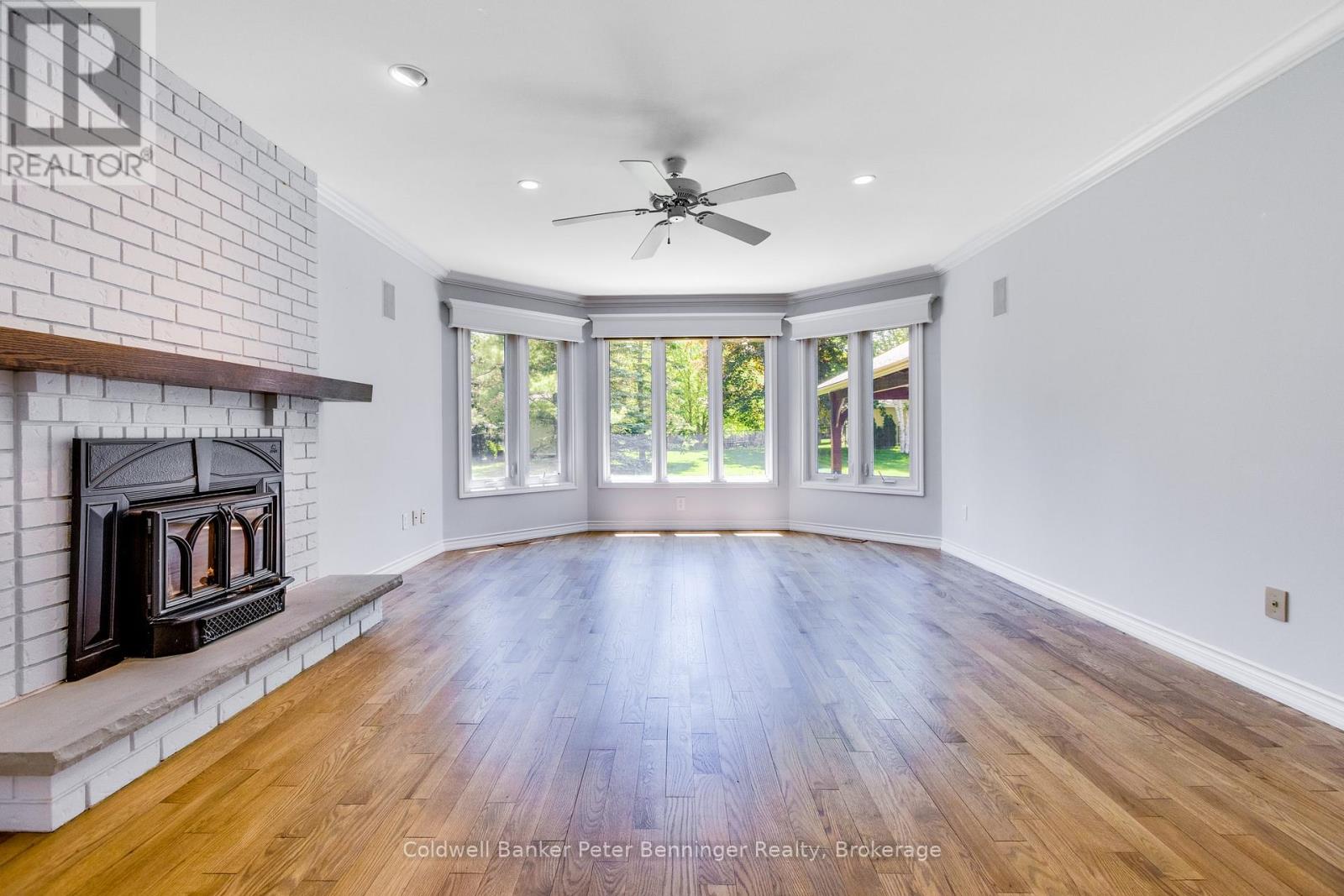 152 TREEGROVE CIRCLE - Image 14