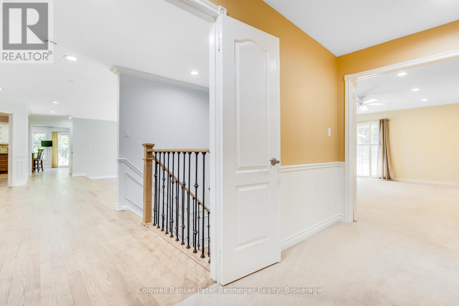152 TREEGROVE CIRCLE - Image 19
