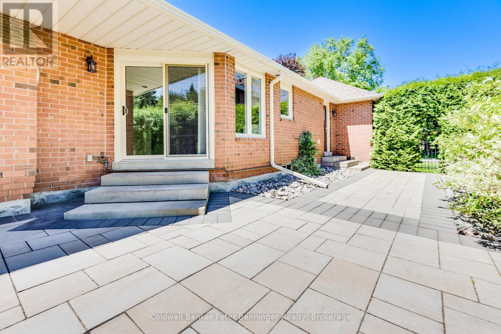 152 TREEGROVE CIRCLE - 45