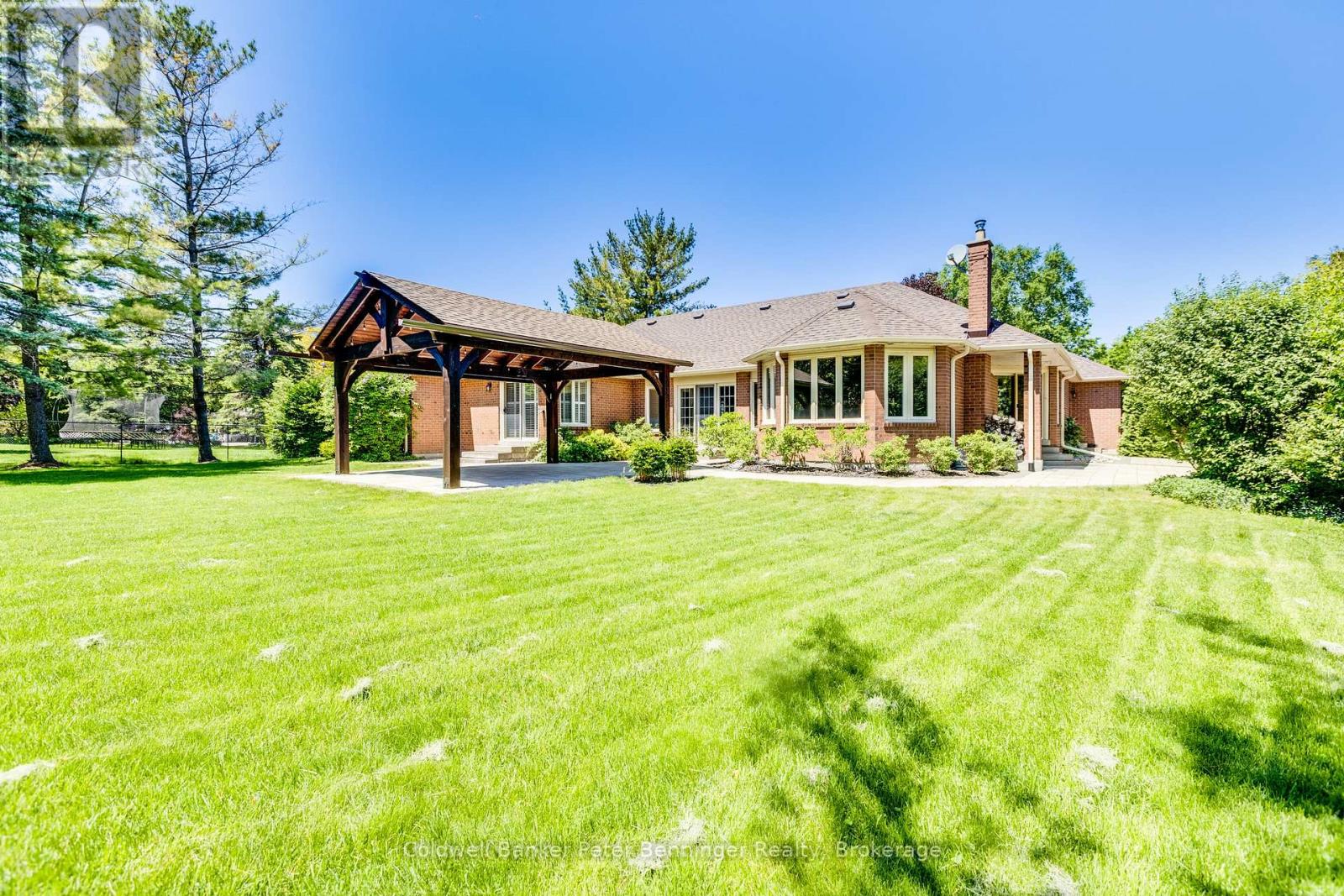 152 TREEGROVE CIRCLE - Image 49