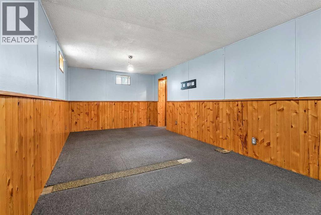 6636 18 Street SE — photo 25